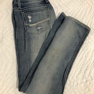 Buckle jeans